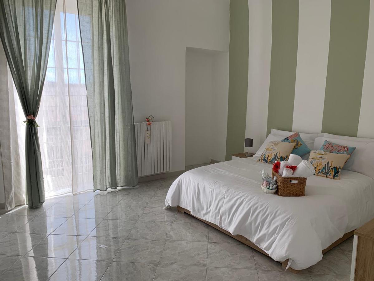 Bed and Breakfast Antica Torre dell'Orologio Canosa di Puglia Esterno foto